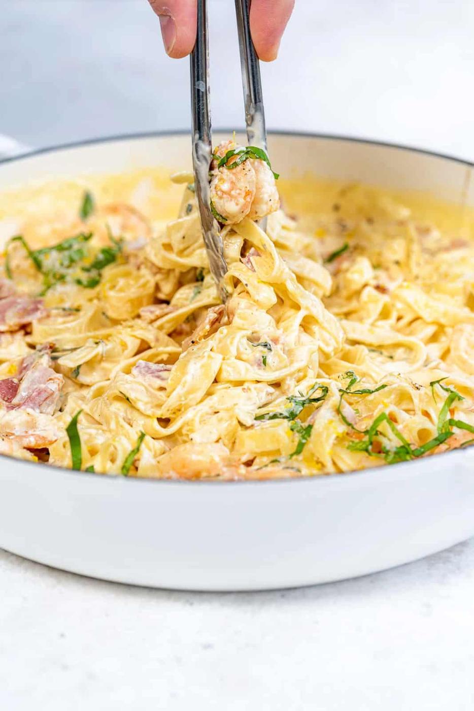 Creamy shrimp alfredo pasta in a bowl