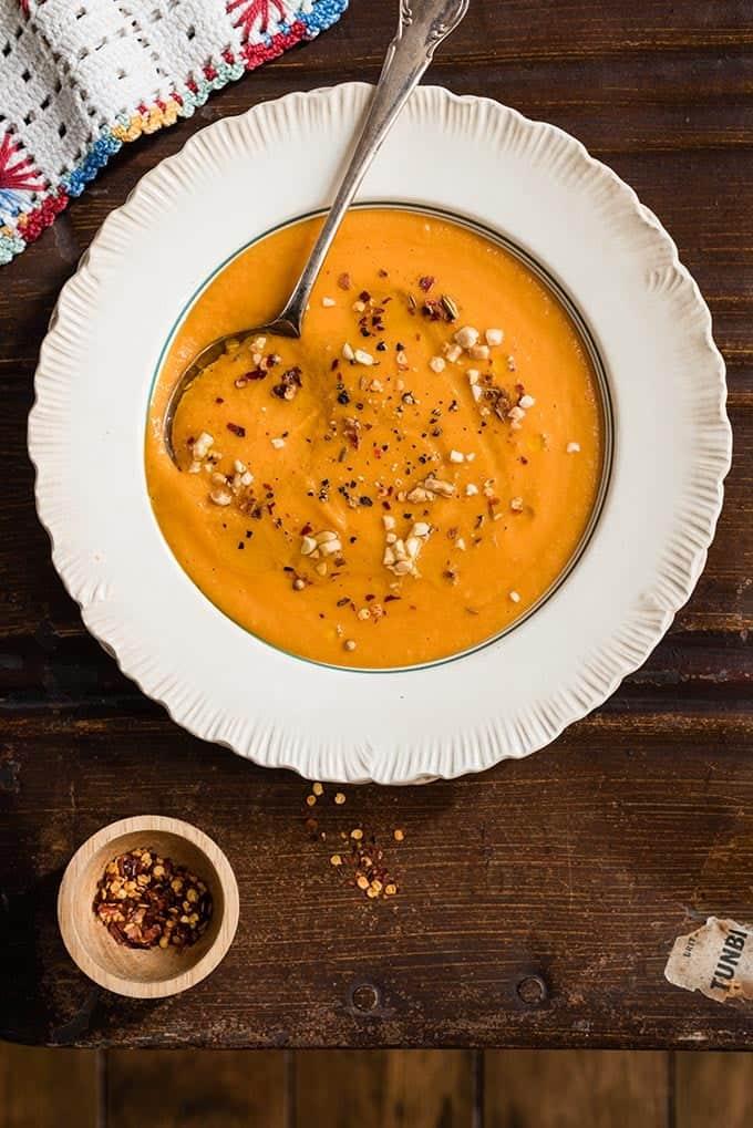 This vegan African sweet potato soup is hot, spicy and packed with flavour | Nusde