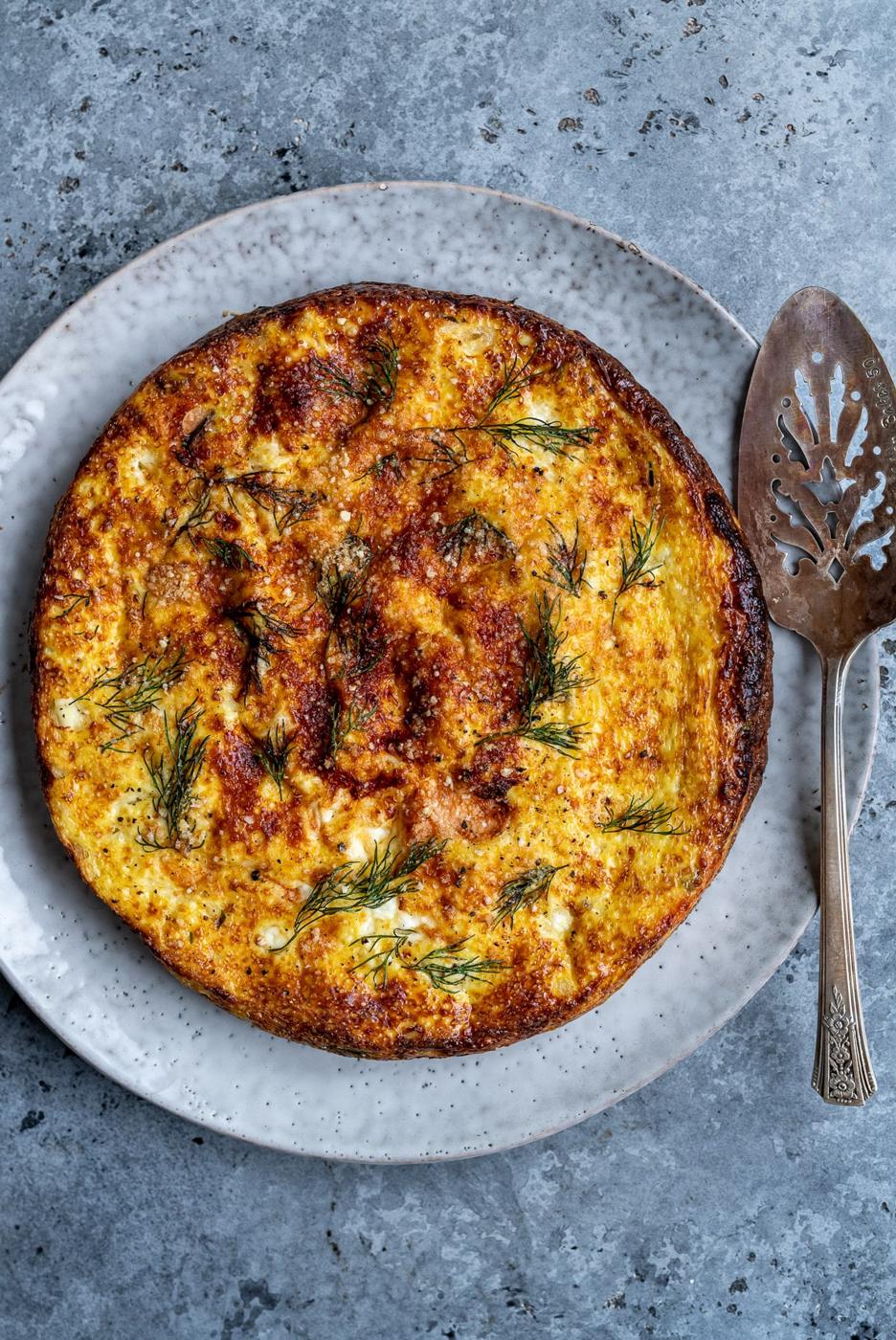 Air fryer frittata with cottage cheese, salmon, spinach on a plate