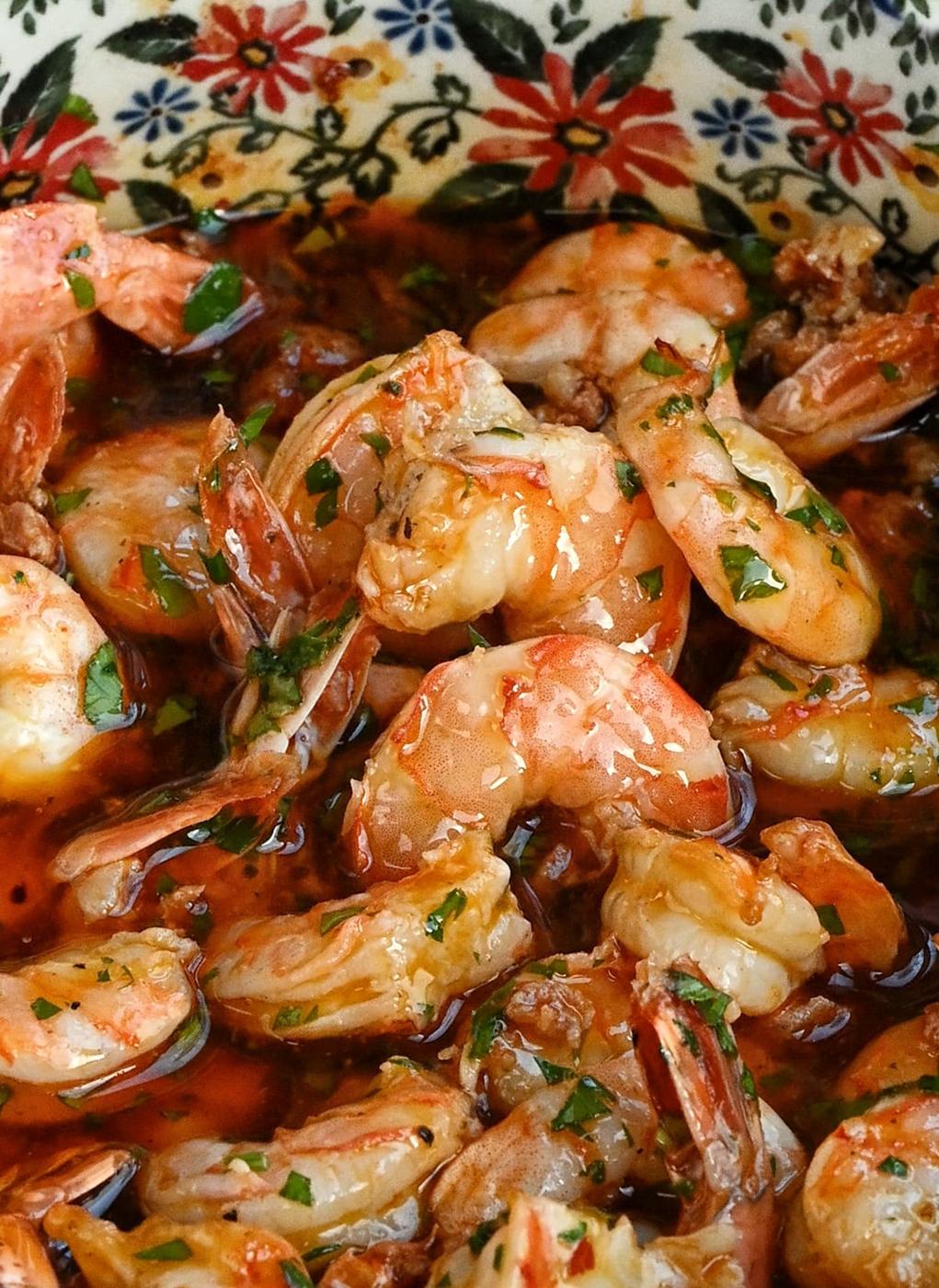 close up on Gambas Pil Pil