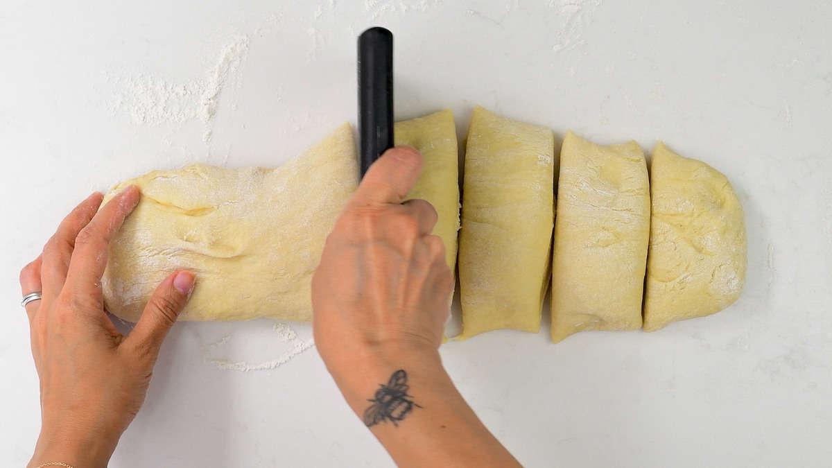 dividing bread dough