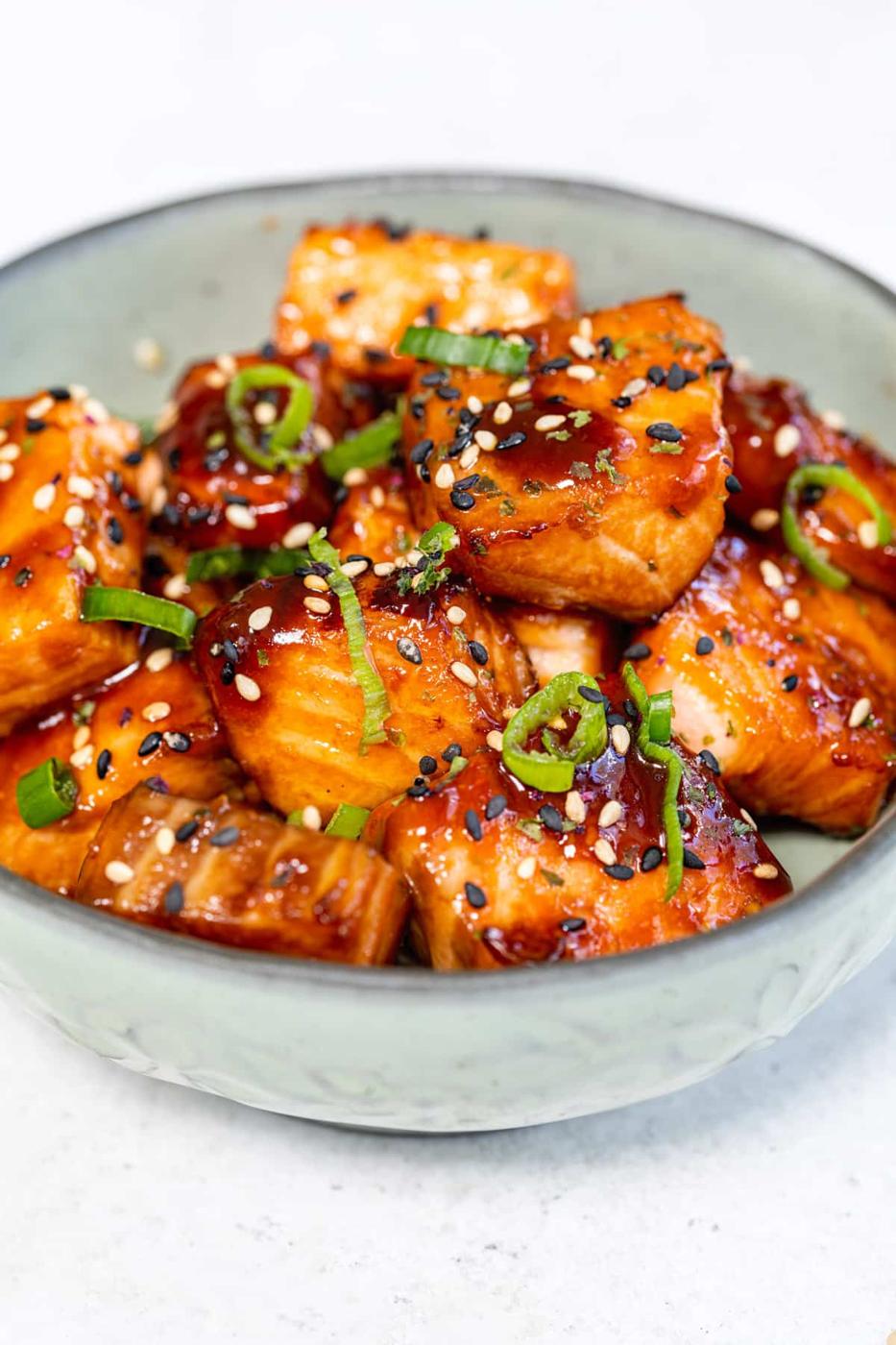 Bowl of sticky, crispy salmon nuggets in an Asian marinade cooked in the Air Fryer