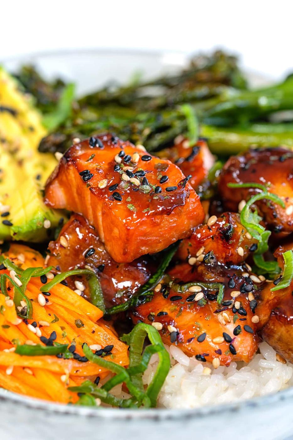 Air Fryer Salmon Bites
