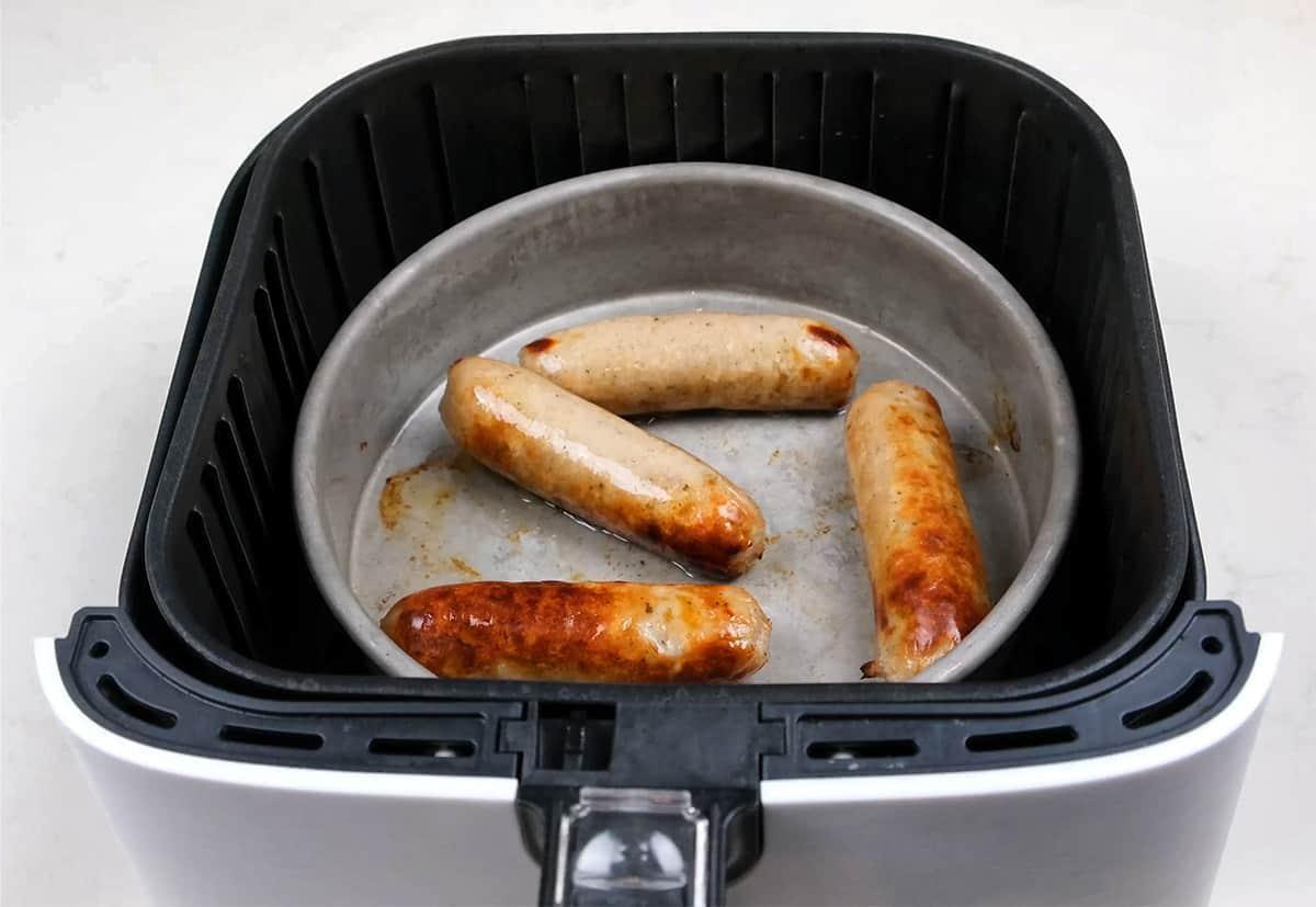 cooking sausages in the air fryer