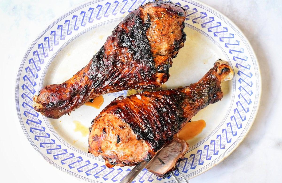roasted turkey drumsticks on a platter
