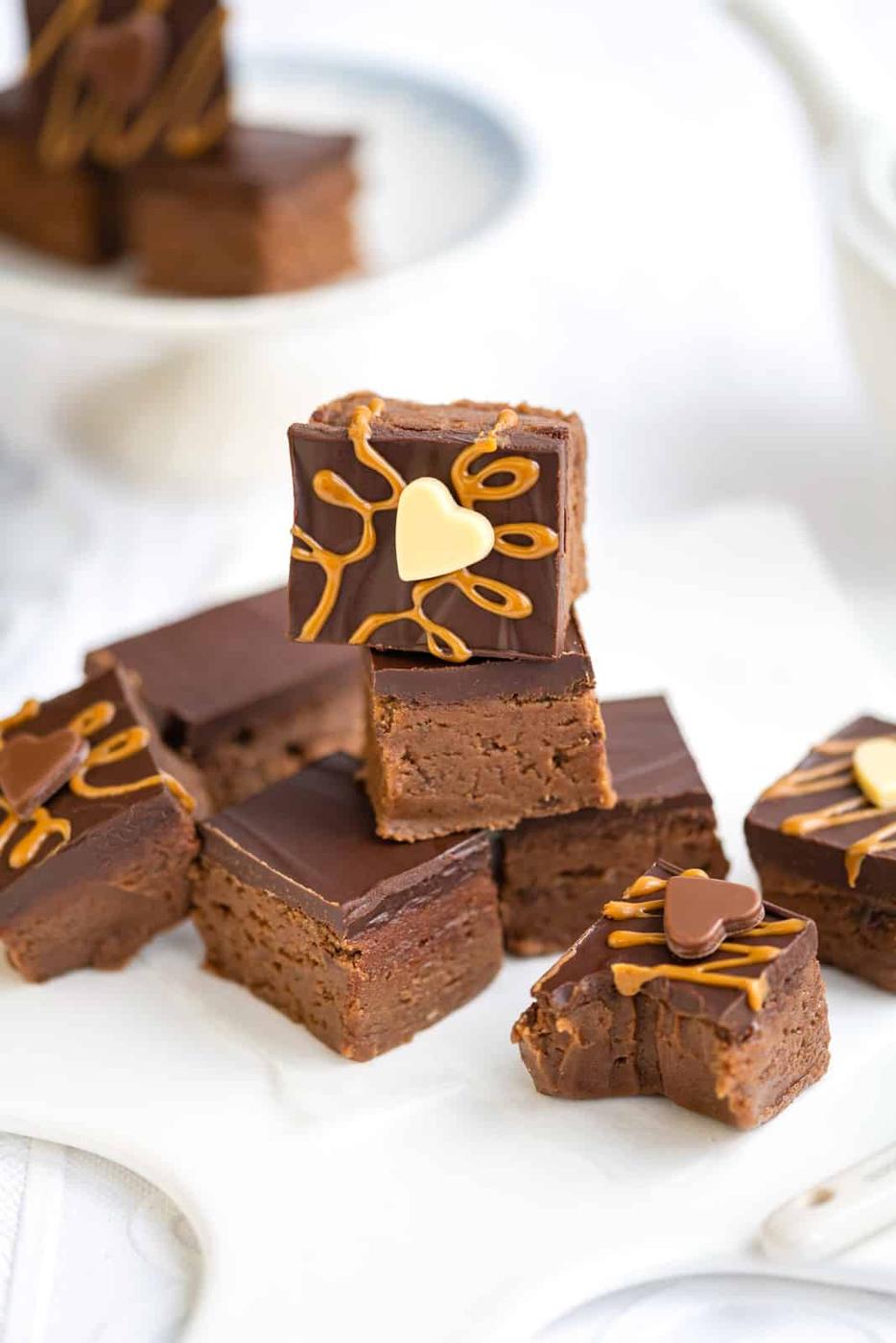 Easy Biscoff Fudge – Guess the Secret Ingredient!