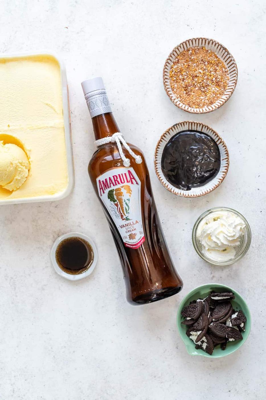 ingredients in alcoholic vanilla milkshake