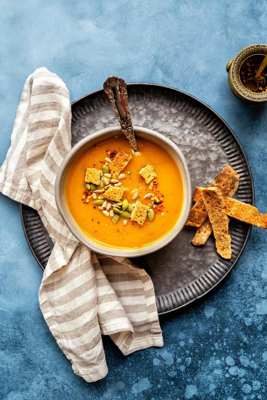 Butternut Squash Soup (Crockpot, Stovetop & Soup Maker)