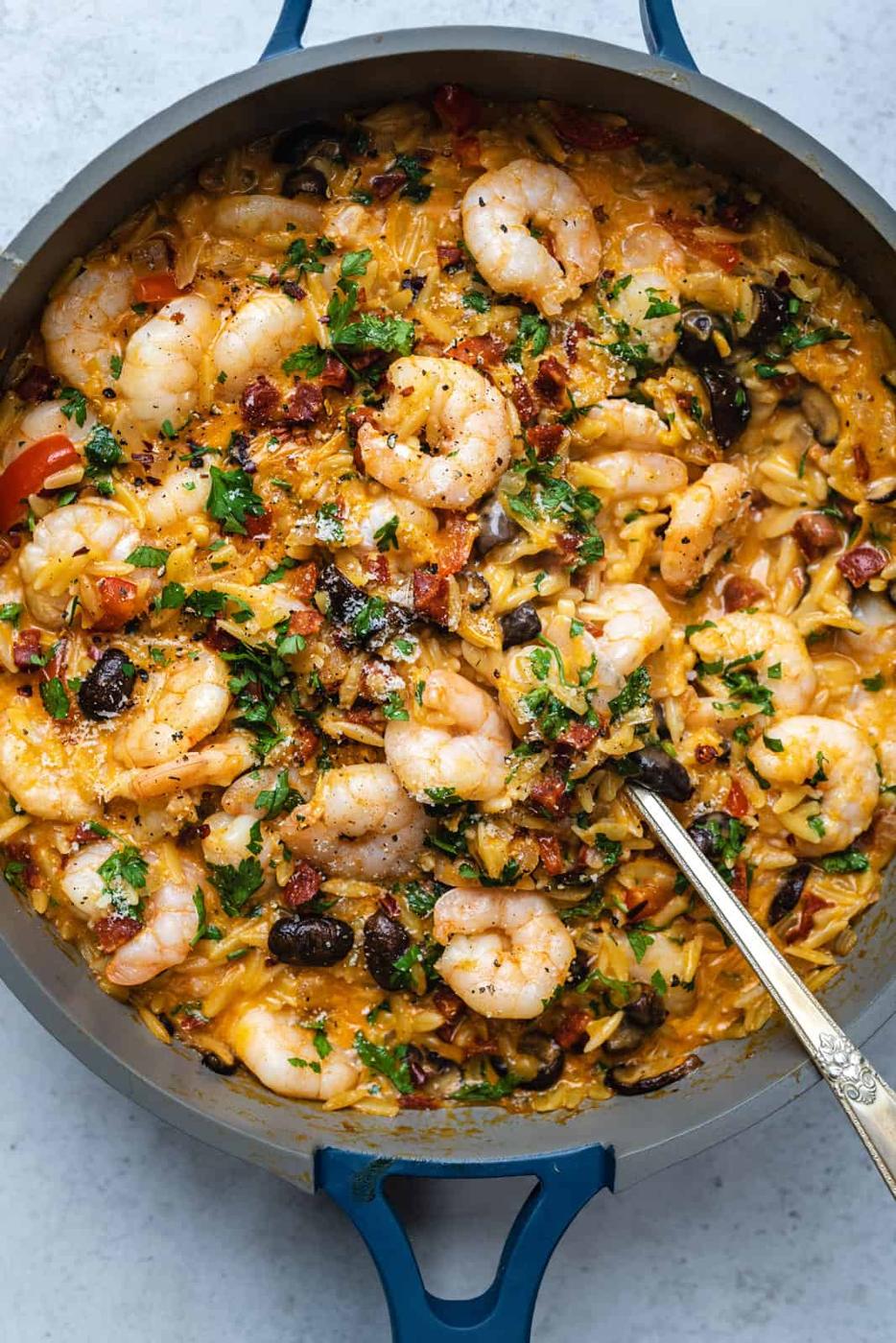 Pan with Cajun shrimp orzo