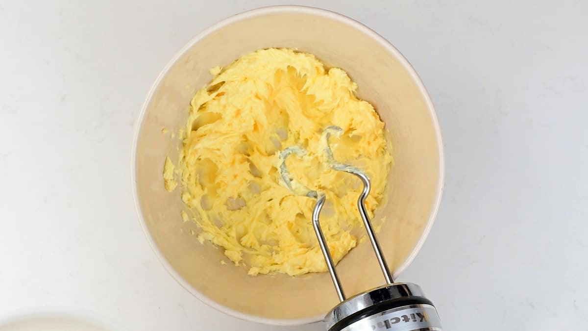beating butter and shortening with an electric hand mixer