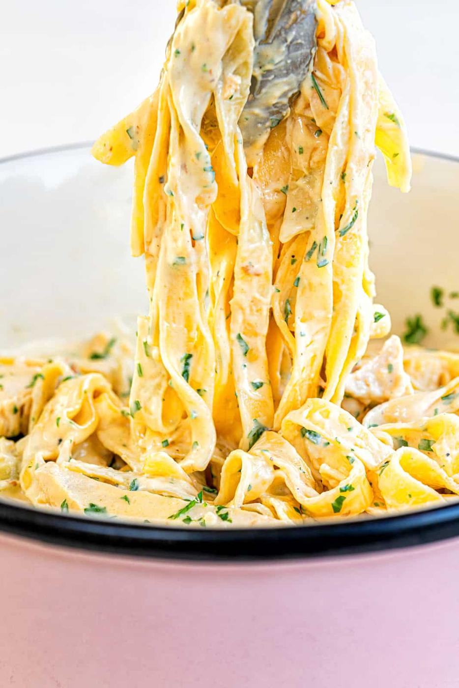 Chicken Alfredo – Creamy Chicken Pasta