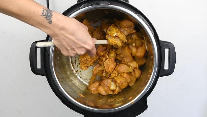 Making chicken jalfrezi