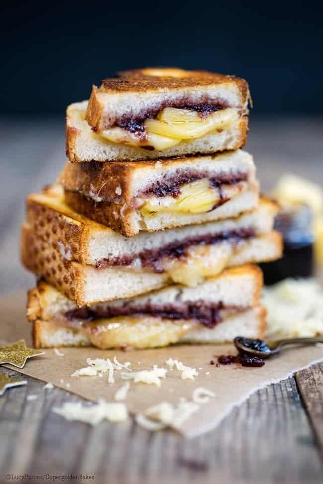 Comté grilled cheese sandwich with cranberry relish