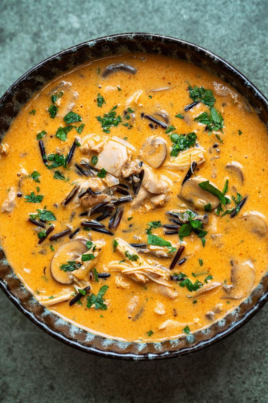 close up on a bowl of chicken and wild rice soup