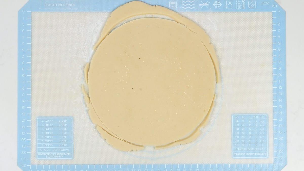 circle of rolled out marzipan