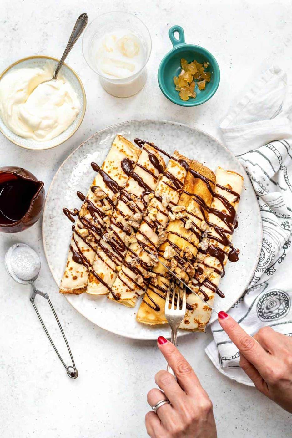 English Pancakes with Vanilla Spice Filling