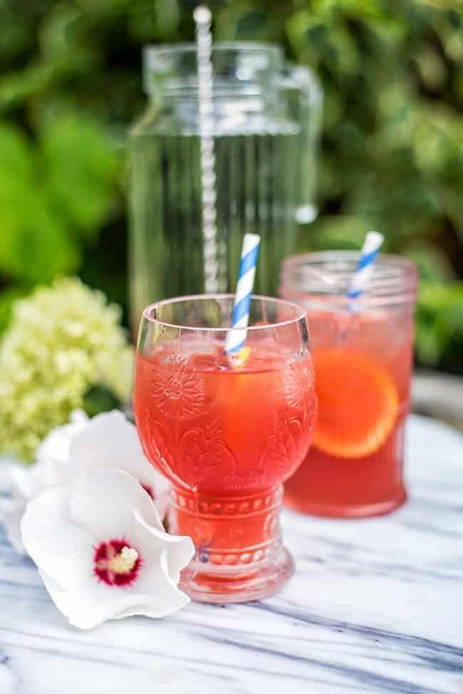 Fruity tequila punch – perfect for summer parties!