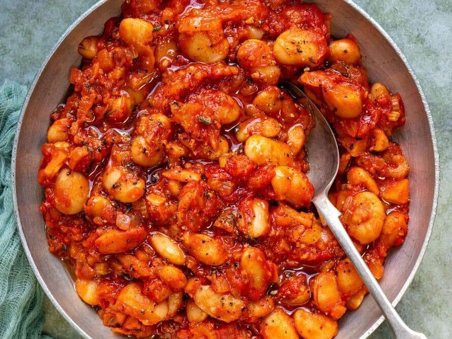 Gigantes Plaki – Greek Baked Beans Recipe