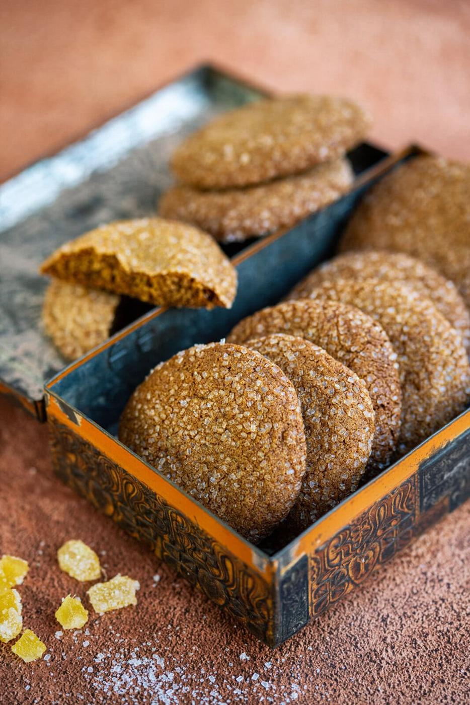 ginger cookies in a vintage cookie box