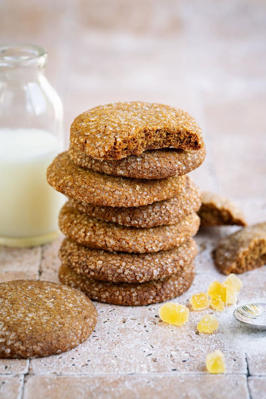 Perfectly Spiced Ginger Cookies (With Molasses)