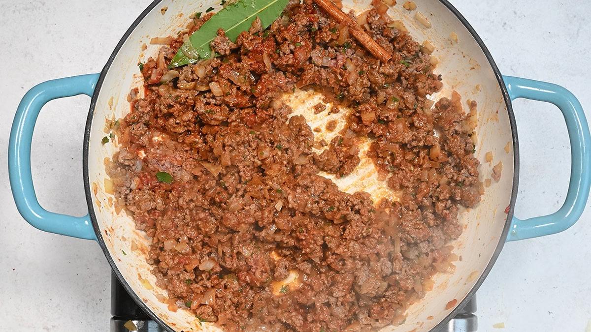 browned ground beef, tomato paste, onion and garlic