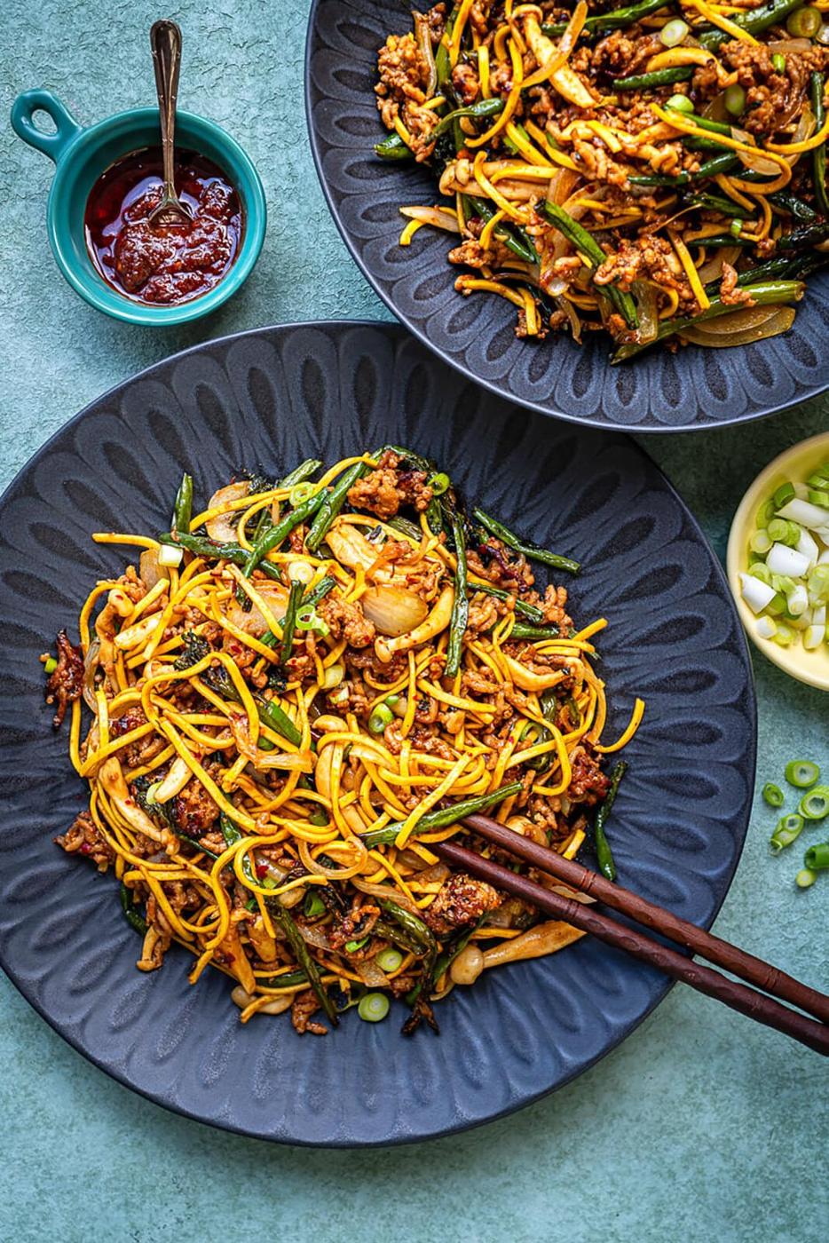 Spicy Pork Noodles (Ground Pork Stir Fry)