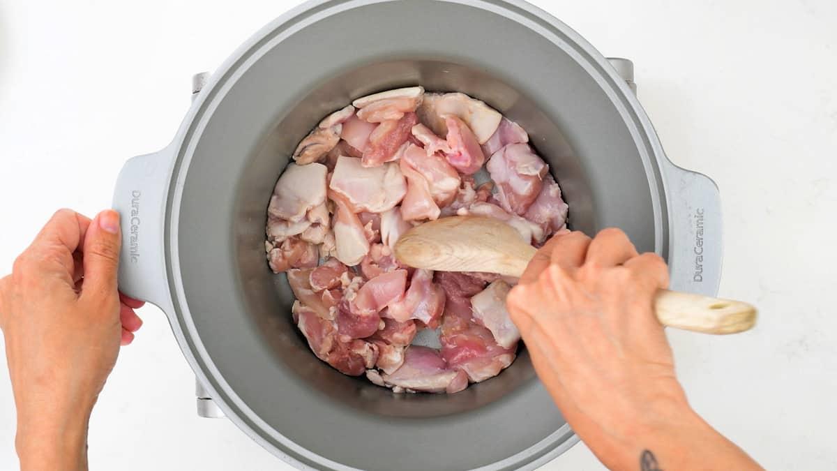browning chicken thighs in a crockpot