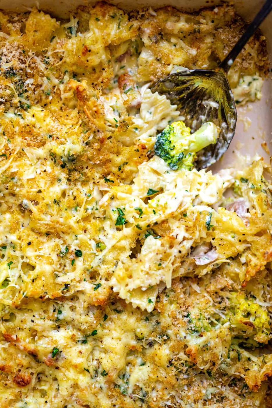 close up on turkey casserole topped with cheese and breadcrumbs