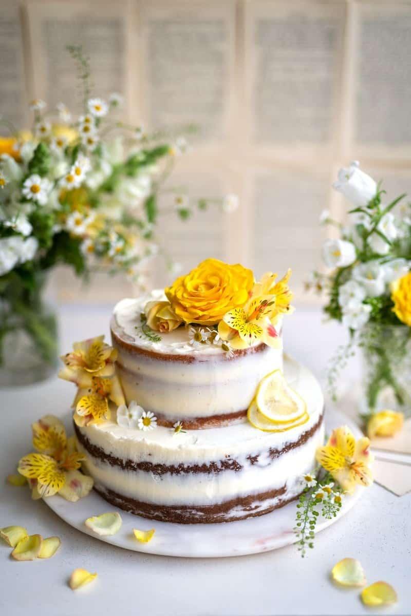 Lemon and elderflower wedding cake