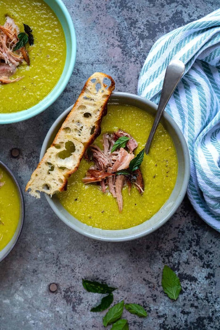 Slow Cooker Pea and Ham Soup