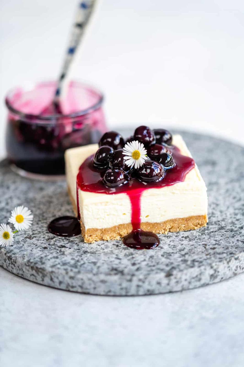 No Bake Cheesecake Bars
