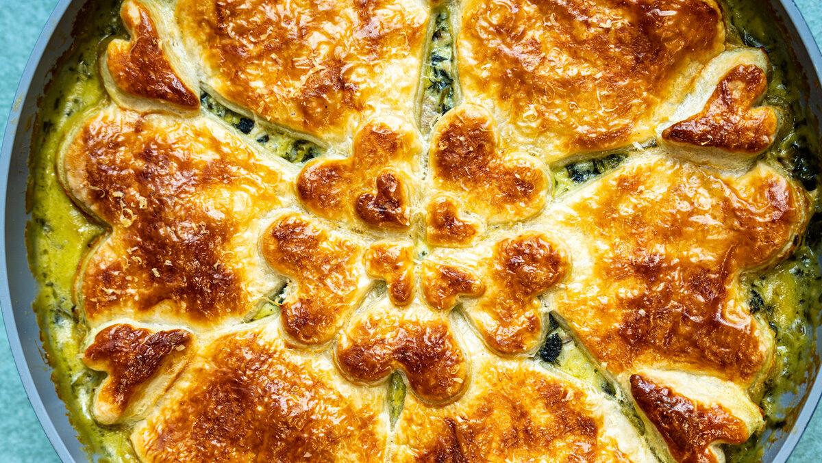One Pan Chicken Spanakopita Pot Pie