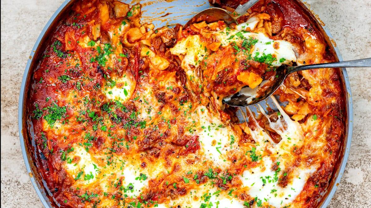 One-Pan Skillet Lasagna