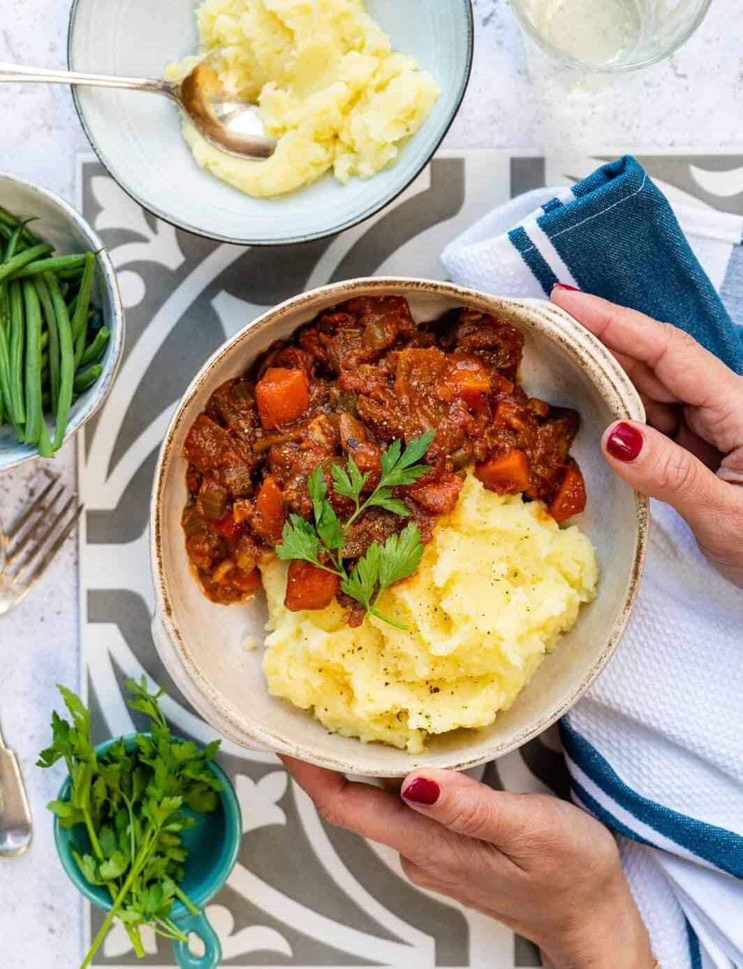 Beef Stifado – Greek Beef Stew