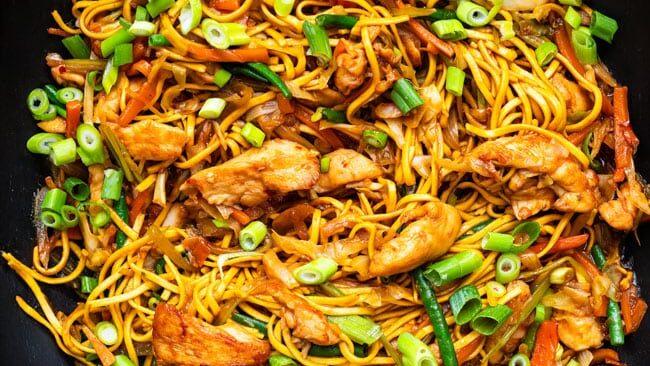 One Pot Chicken Chow Mein