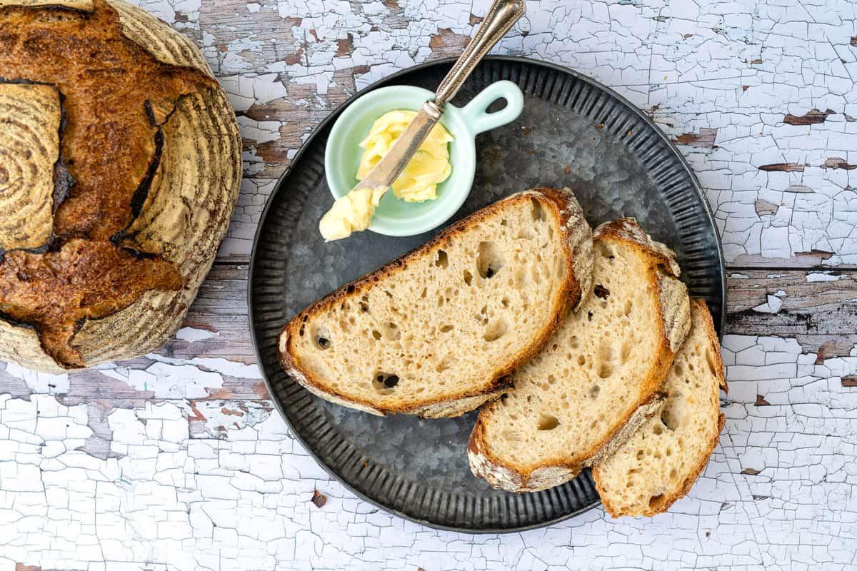 Easy Sourdough Bread (Perfect for Beginners!)