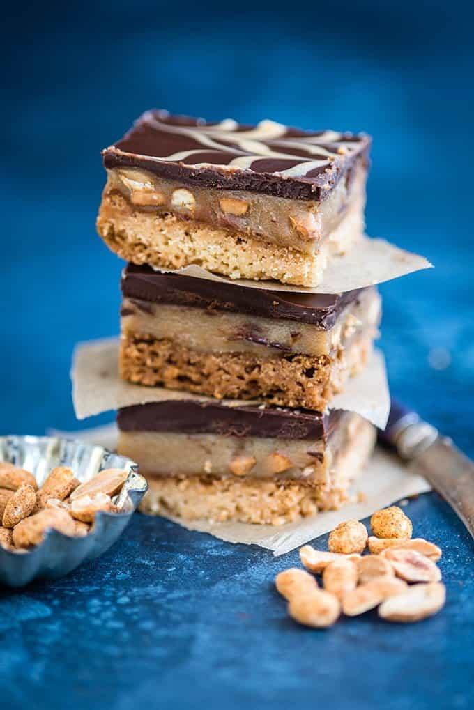 Addictive peanut butter millionaire's shortbread bars | Nusde