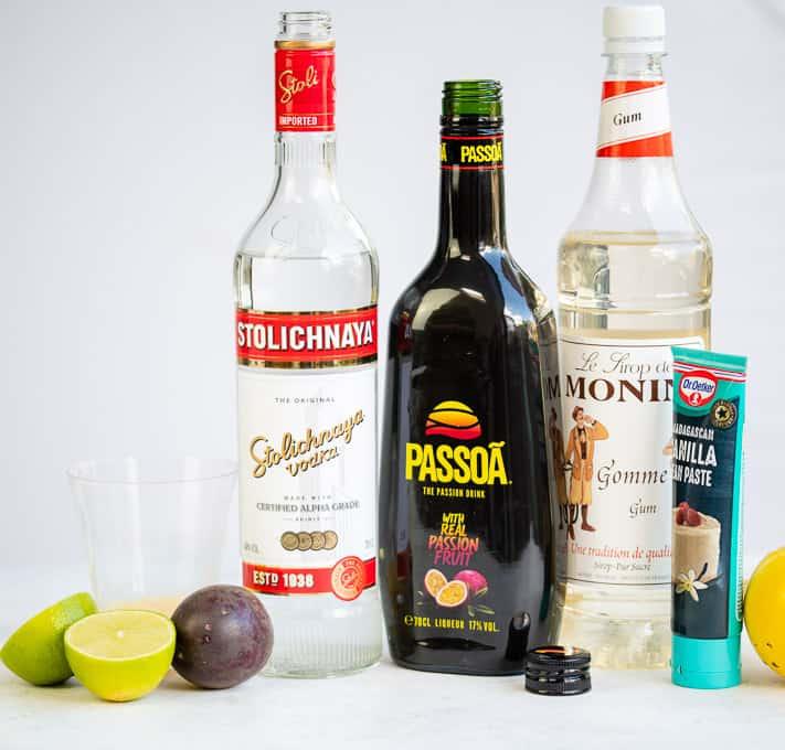 pasiion star Martini ingredients: vodka, Passoa, passion fruit, lime