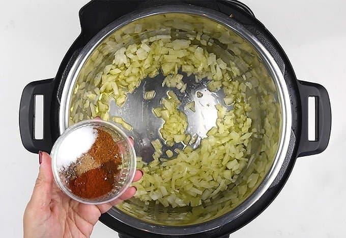 Making lamb korma in an instant pot