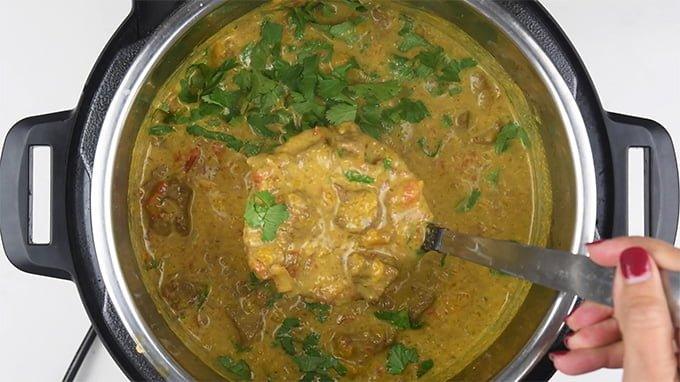 Making lamb korma in an instant pot