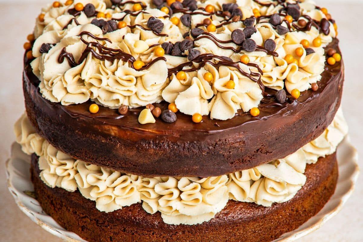 Pumpkin Chocolate Chip Cake