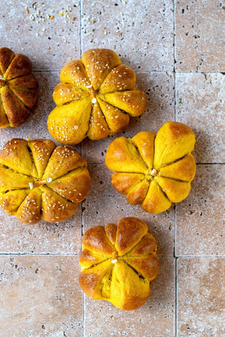 overhead view of small pumpkin shaped dinner rolls