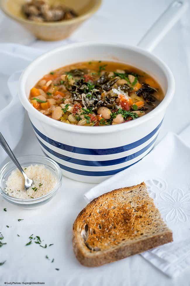 Ribollita – Hearty Tuscan Vegetable Soup
