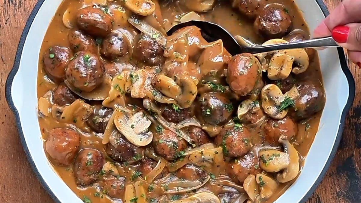 Salisbury Steak Meatballs in Mushroom Gravy