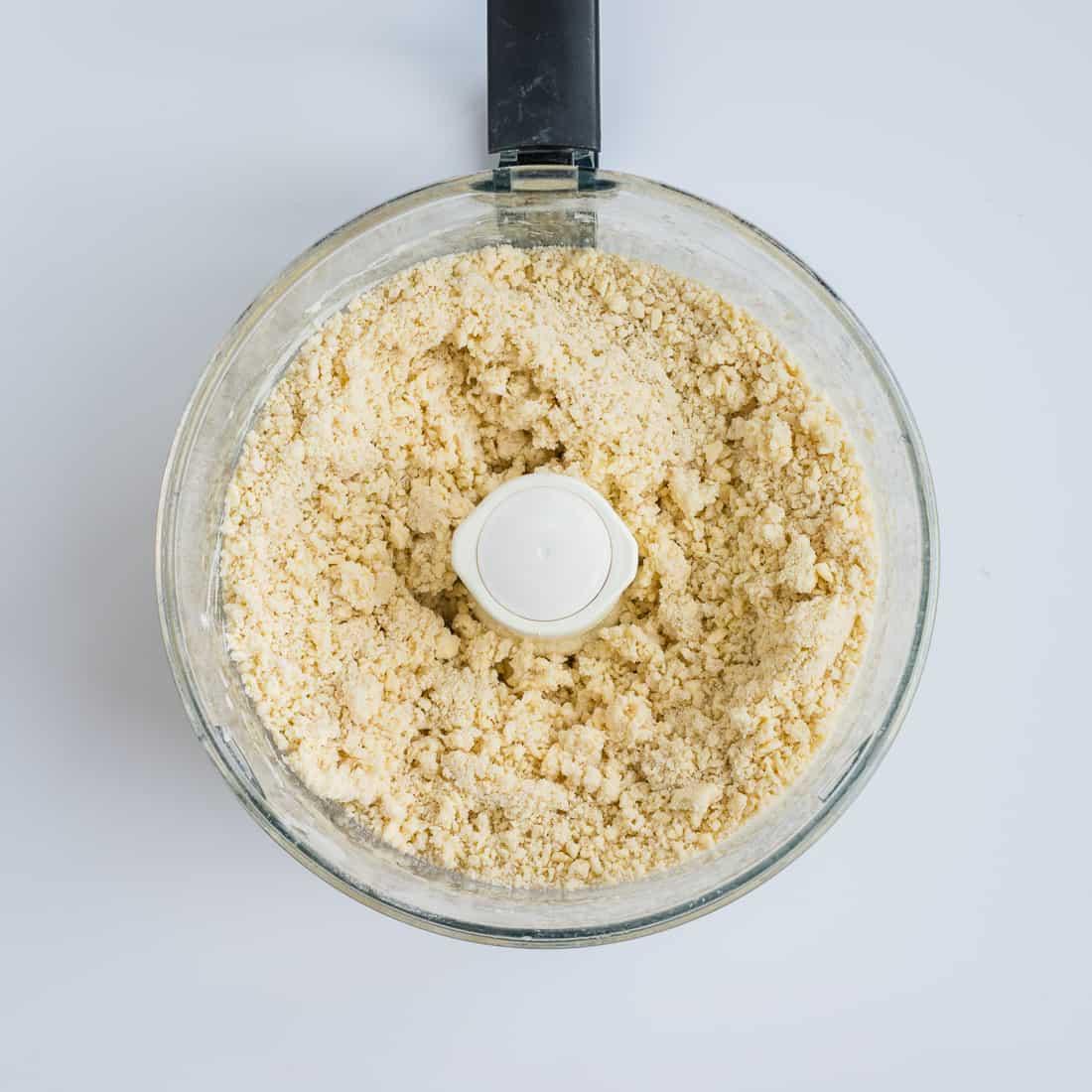 making pie crust in a food processor