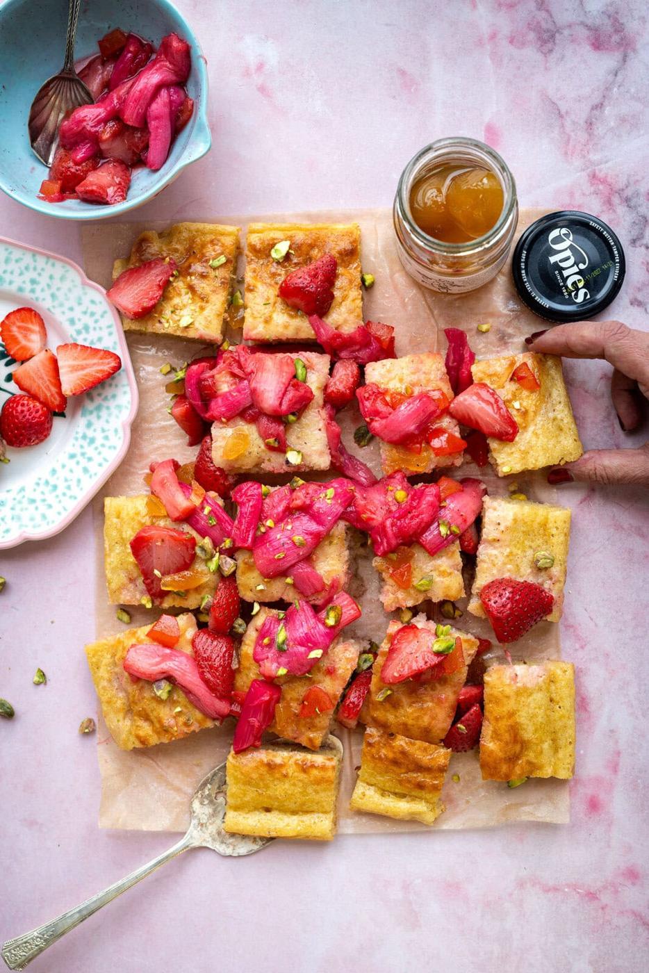 Sheet Pan Pancakes (Oven Baked Pancakes)