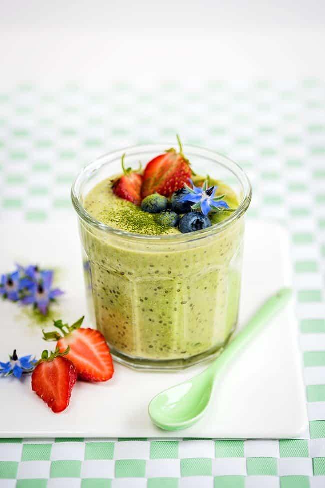 Vegan Matcha overnight oats with coconut milk, chia seeds and fresh fruit