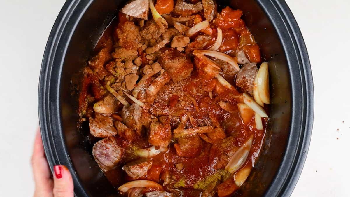 ingredients for slow cooker chili in a crockpot