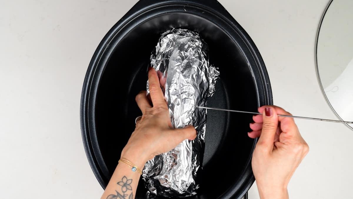 Cooking beef doner in a slow cooker