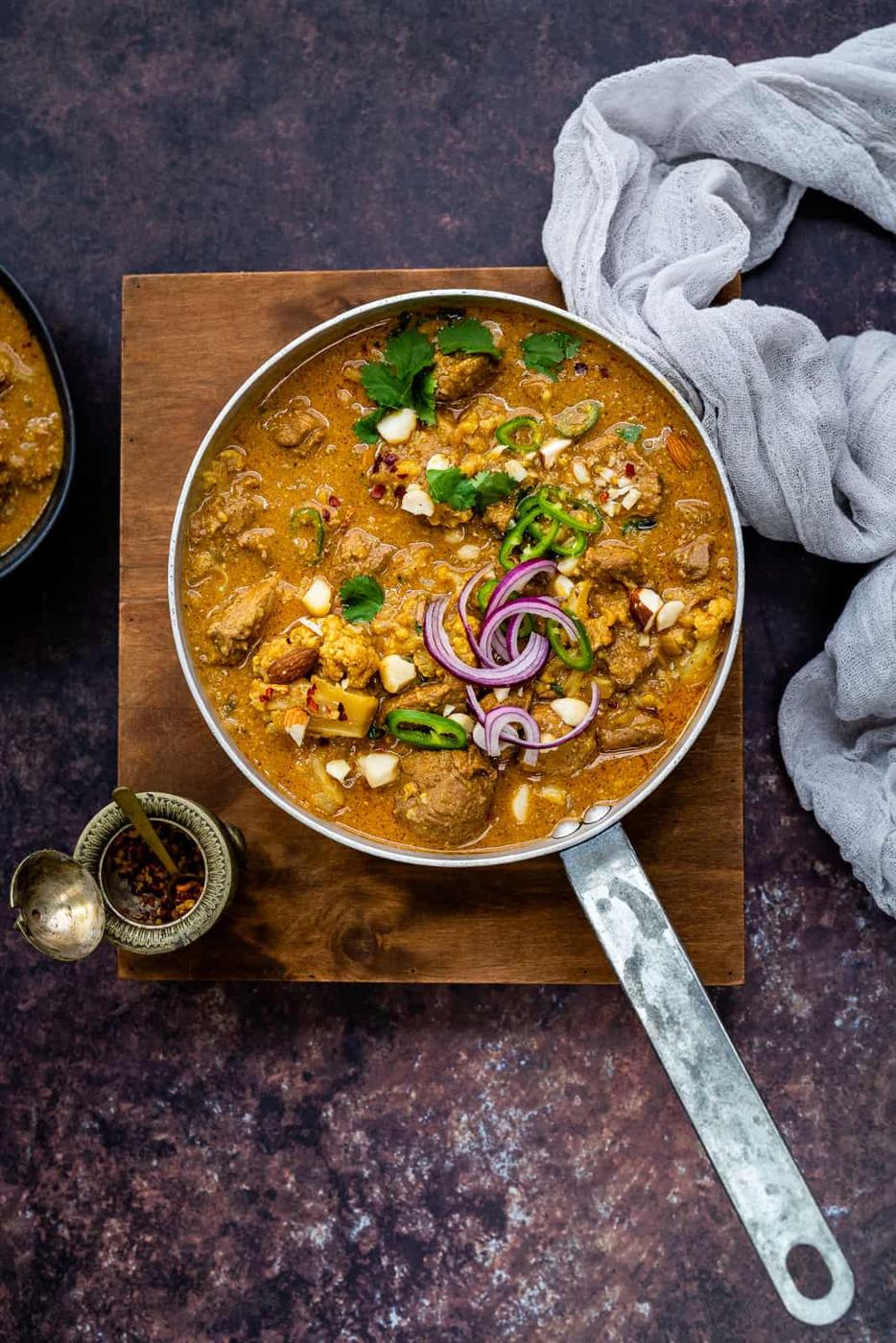 Easy Slow Cooker Lamb Curry